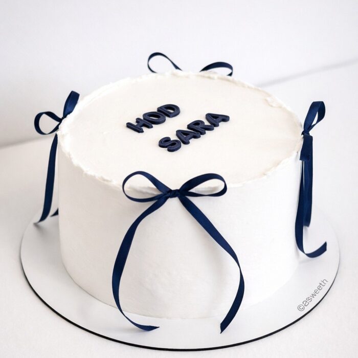 کیک پاپیونی سورمه ای