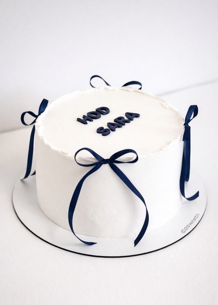 کیک پاپیونی سورمه ای